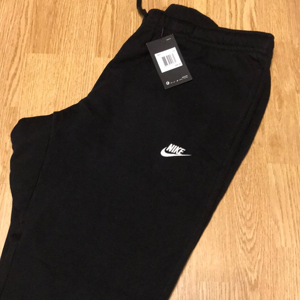 Men’s Nike sweatpants